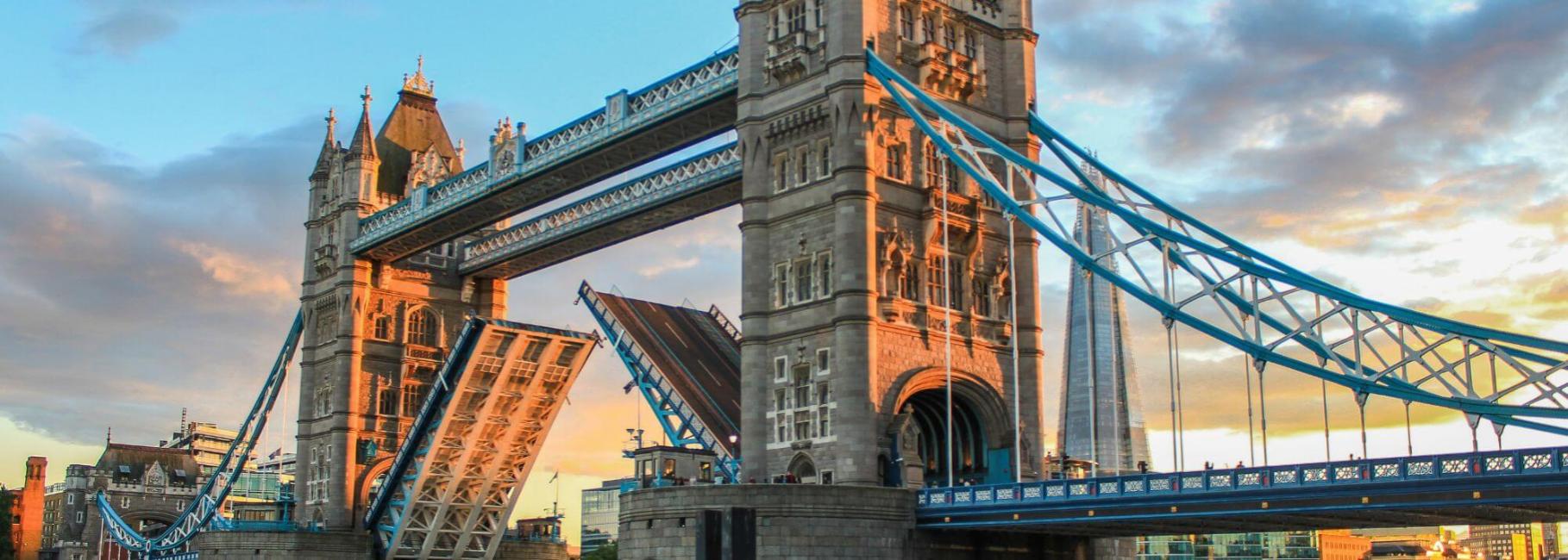 london engineering trip header slk fe canva